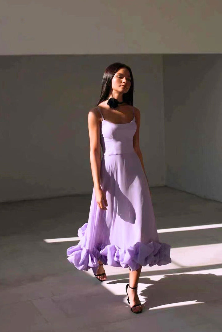 Versatile women's ruffle hem maxi dress, perfect for homecoming, wedding guests, or cocktail parties.