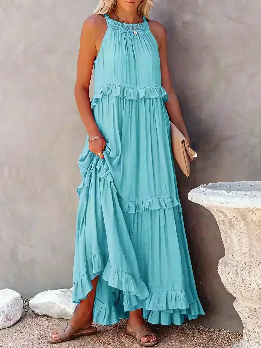 Casual yet elegant women's ruffled flowy midi dress, ideal for everyday summer wear.