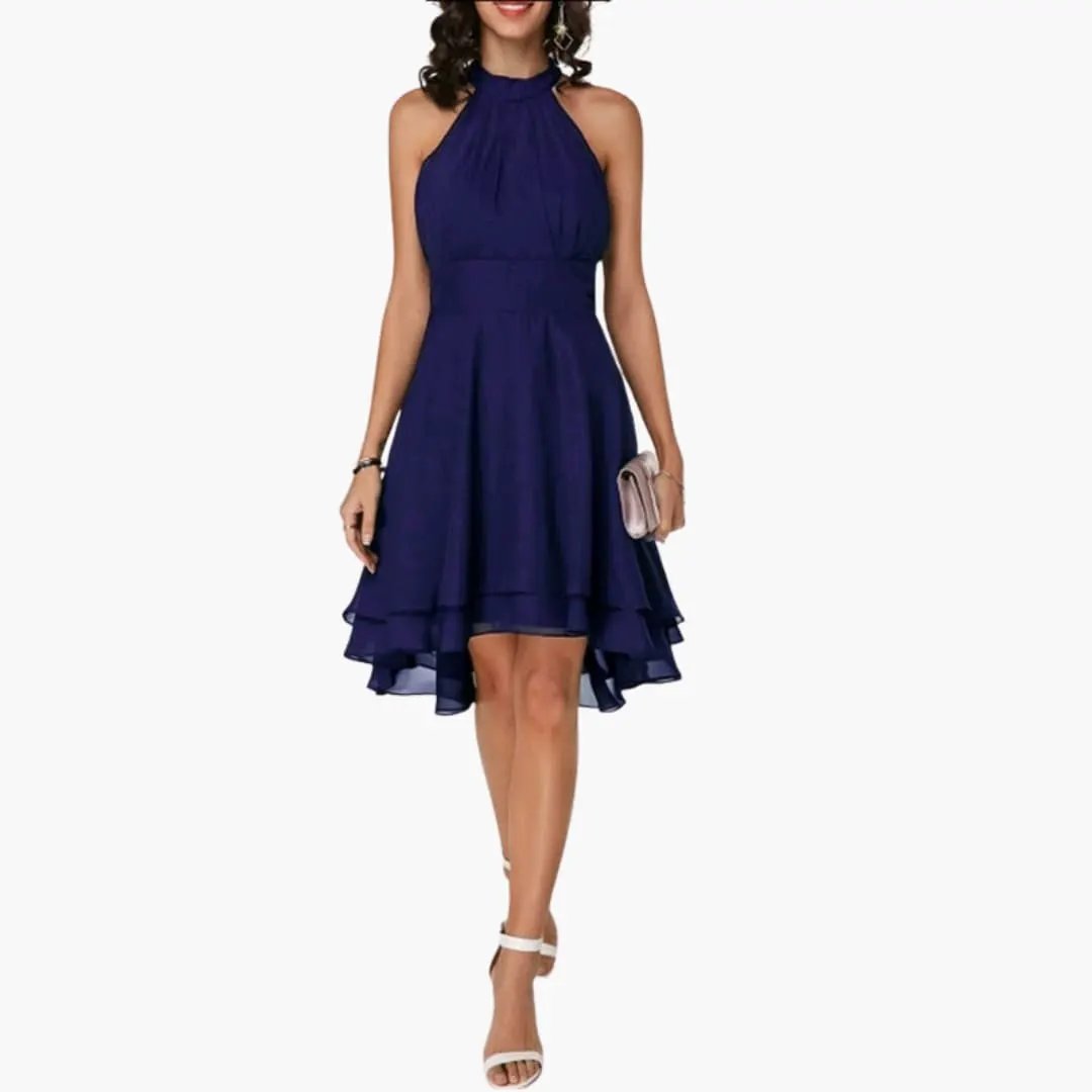 Stylish women's sleeveless ruffle dress, round neck, knee-length, offering elegant and comfortable fashion.