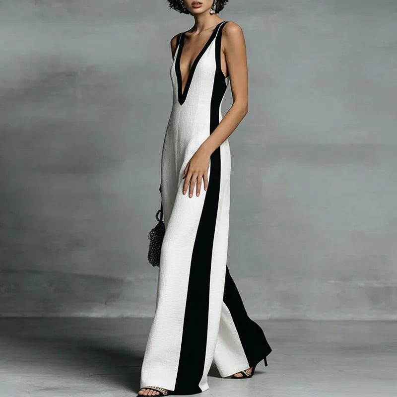 Comfortable women's striped wide-leg jumpsuit, deep V-neck, sleeveless, a versatile one-piece for casual chic.