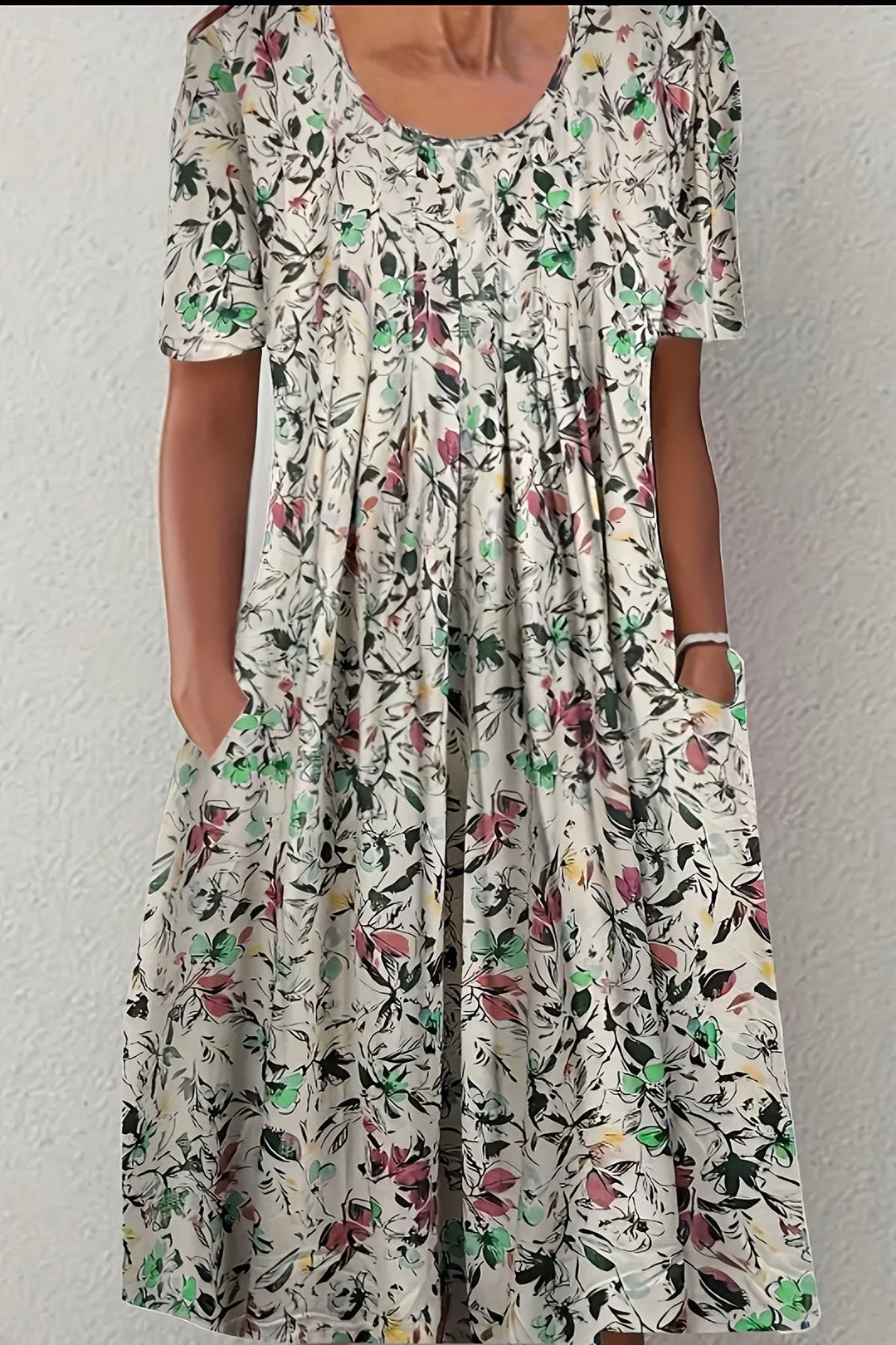 Elegant women's structured midi dress, perfect for formal occasions, workwear, or cocktail parties. Flattering A-line silhouette.