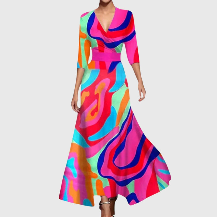 Sophisticated women's tailored dress, perfect for a chic and flattering day to night style. Elegant and comfortable.