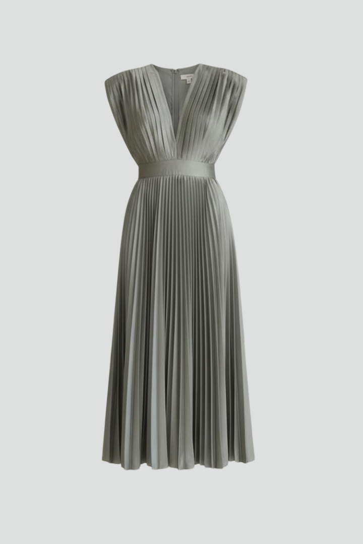 Elegant women's V-neck pleated midi dress, perfect for any occasion. Chic and versatile summer fashion.
