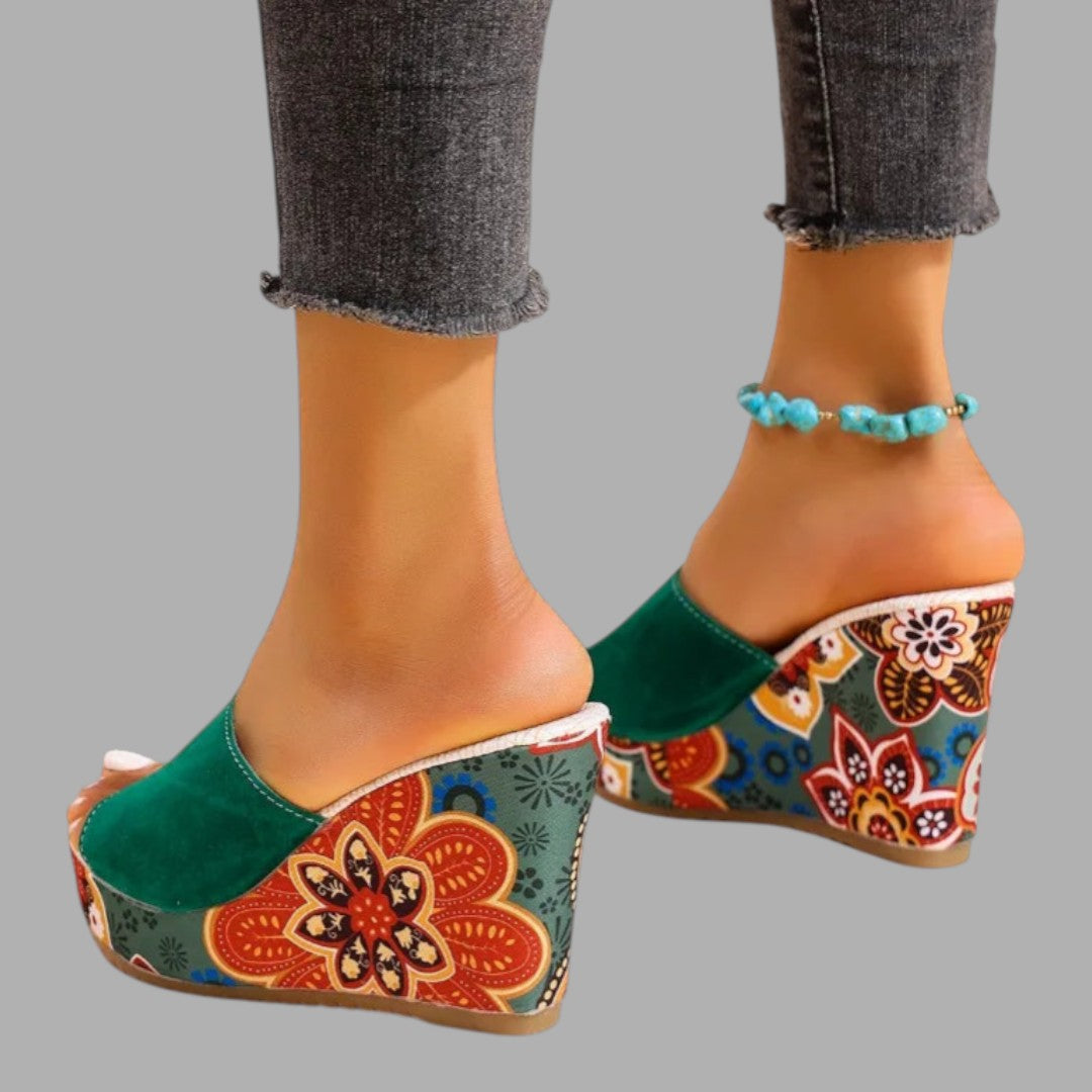 Green elegant wedge sandals for women. Comfortable summer heeled footwear, ideal for stylish ladies' occasions.