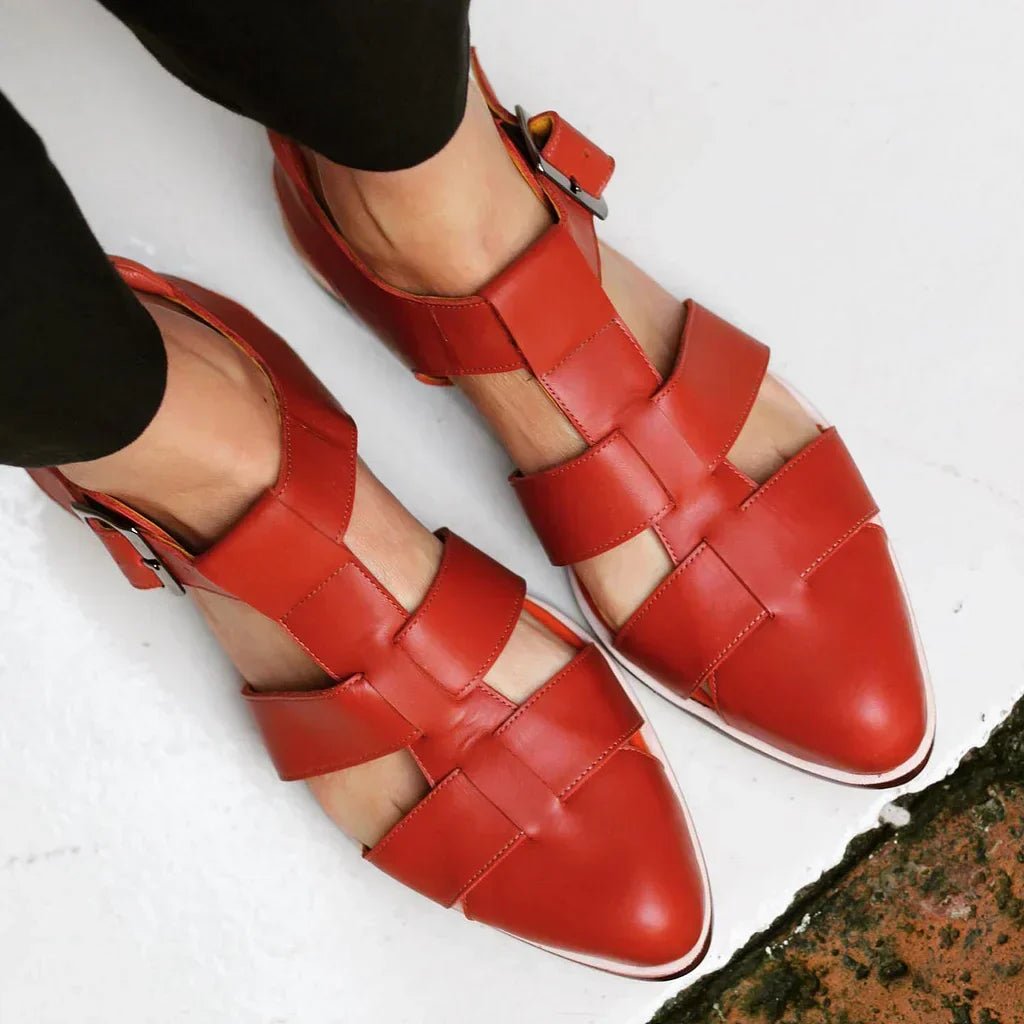 Elegant women's woven flat strap sandals for summer. Comfortable slip-on design, perfect for casual wear & vacation.