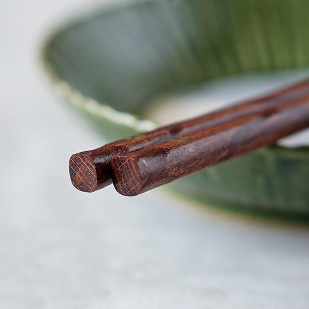 Exquisite 5 pairs of wooden chopsticks with golden cherry blossom, an elegant gift for kitchenware & dining.