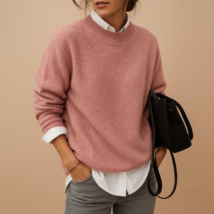 Elegant women's pullover sweater, perfect for office wear or casual fashion. Comfortable long-sleeve knitwear.
