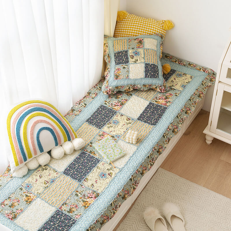 Machine washable floral and plaid couch protector for sectional furniture