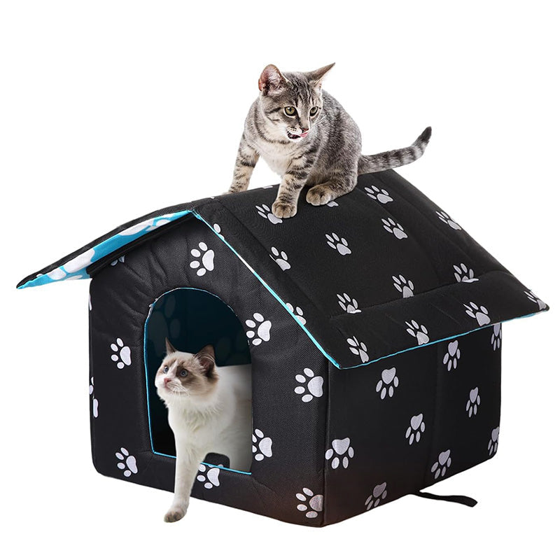 Cozy feline outdoor cat house, waterproof, with self-warming pad for winter