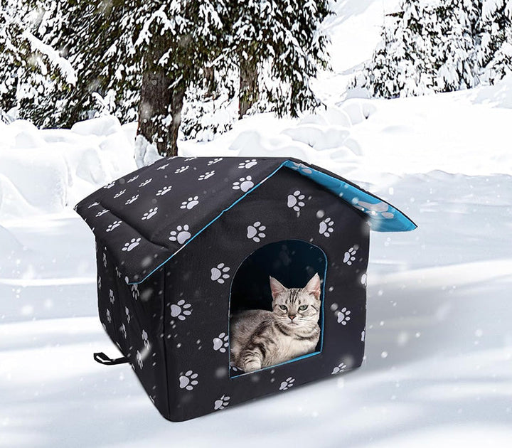 Foldable pet shelter for cats, outdoor use, cozy and self-warming for winter