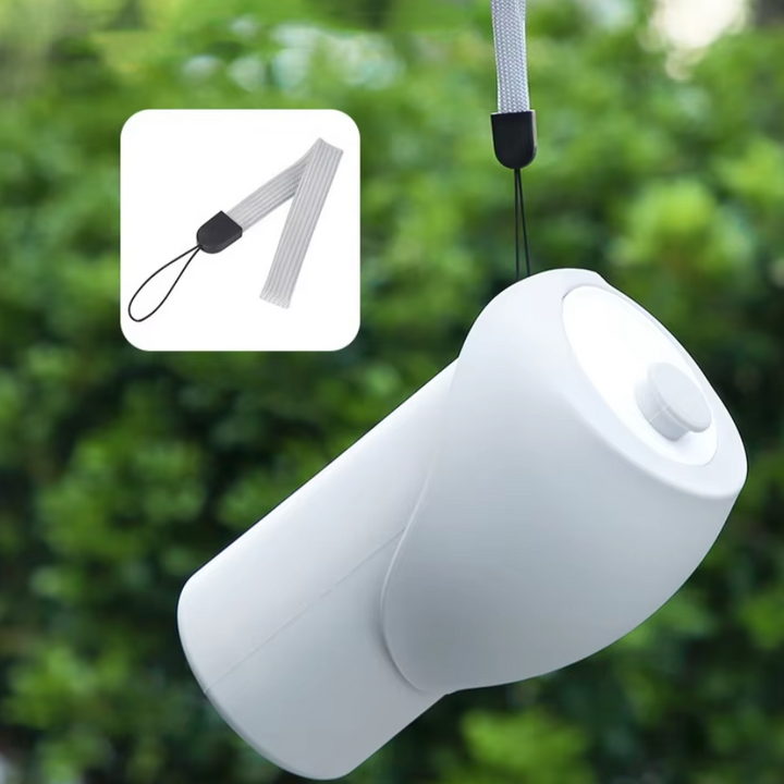 Innovative pet water bottle with an integrated, foldable drinking bowl for dogs
