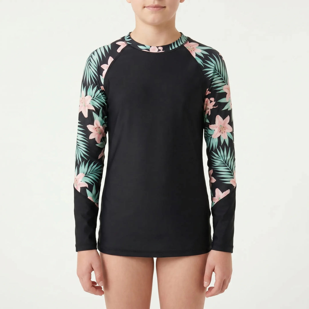 Girls' quick-dry long-sleeve rash guard for ultimate sun protection. Perfect kids' active swimwear & beachwear.