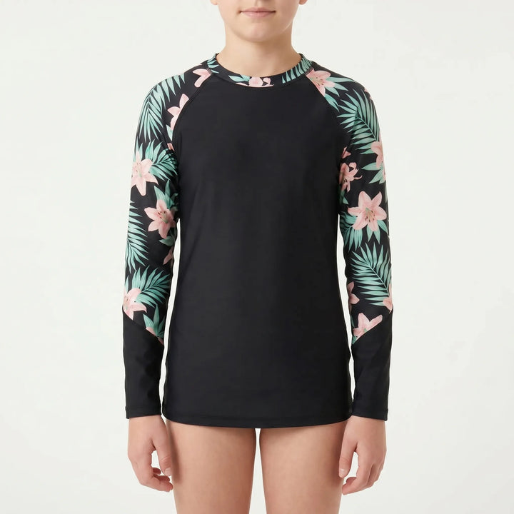 Girls' quick-dry long-sleeve rash guard for ultimate sun protection. Perfect kids' active swimwear & beachwear.