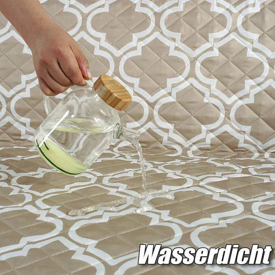 Sofa cover package showcasing features like 'washable' and 'pet friendly'