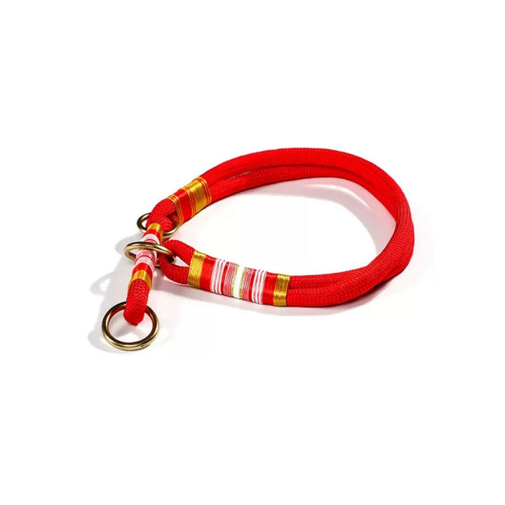 Effective no-pull dog training collar, hand-knitted design for comfortable pet training.
