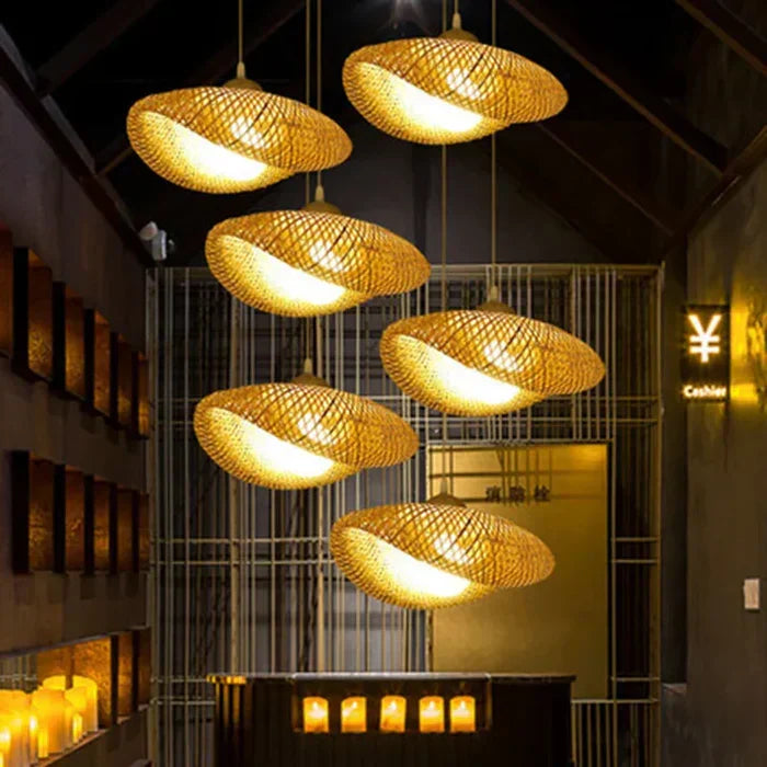 Artisanal woven rattan ceiling lamp, perfect for natural and eco-friendly interior design.