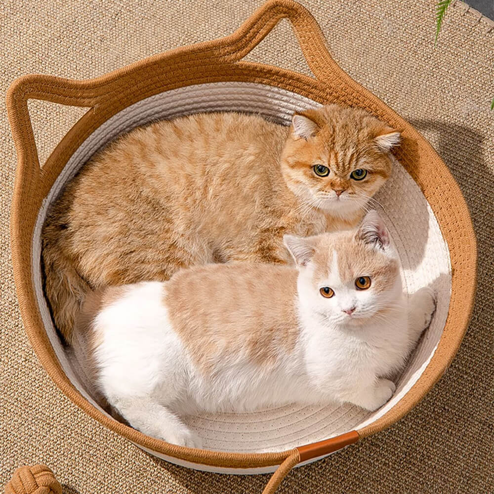 Detail of the durable handwoven texture of the pet nest bed, quality cotton for cats
