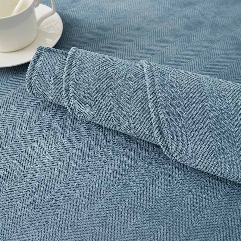 Waterproof chenille cushion cover, easy to clean, ideal for pet owners