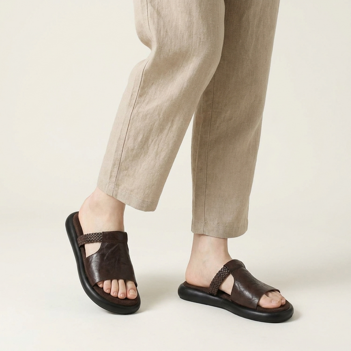 Elegant women's open-toe Palermo flats, providing a comfortable & stylish slip-on experience.