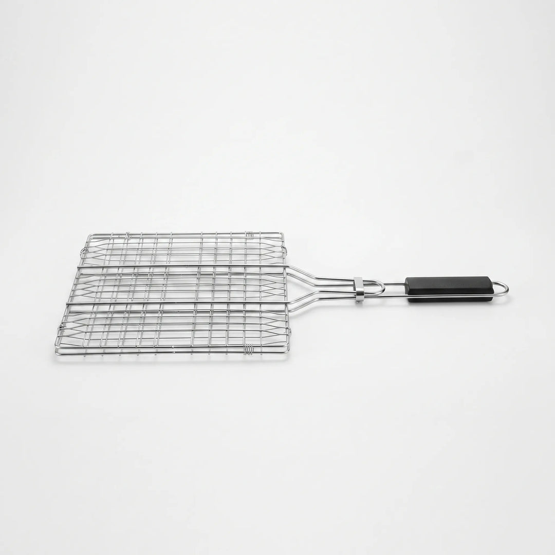Easy-flip outdoor grill basket, perfect for BBQ fish, corn, & veggies. A must-have grilling accessory.
