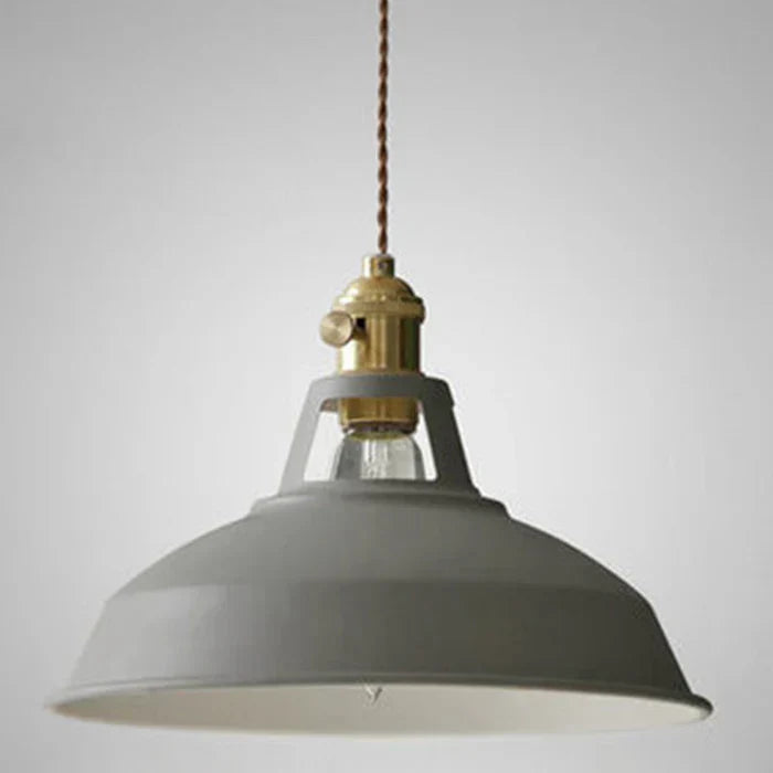 Industrial retro pendant lamp, black metal, perfect for unique home decor.