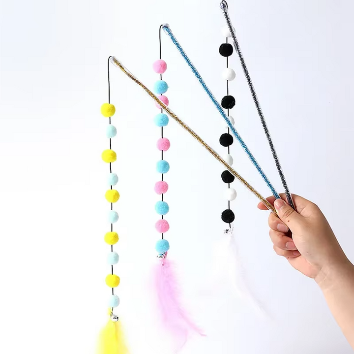Unisex interactive cat wand toy with a comfortable handle and colorful feather lure, promoting cat exercise