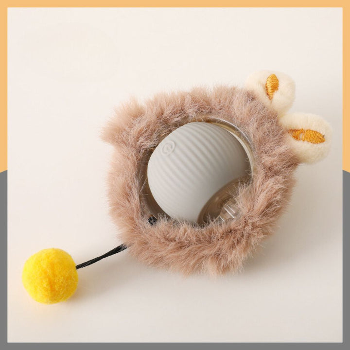 Hunting-style fur ball cat toy, ideal for stimulating active kitten playtime