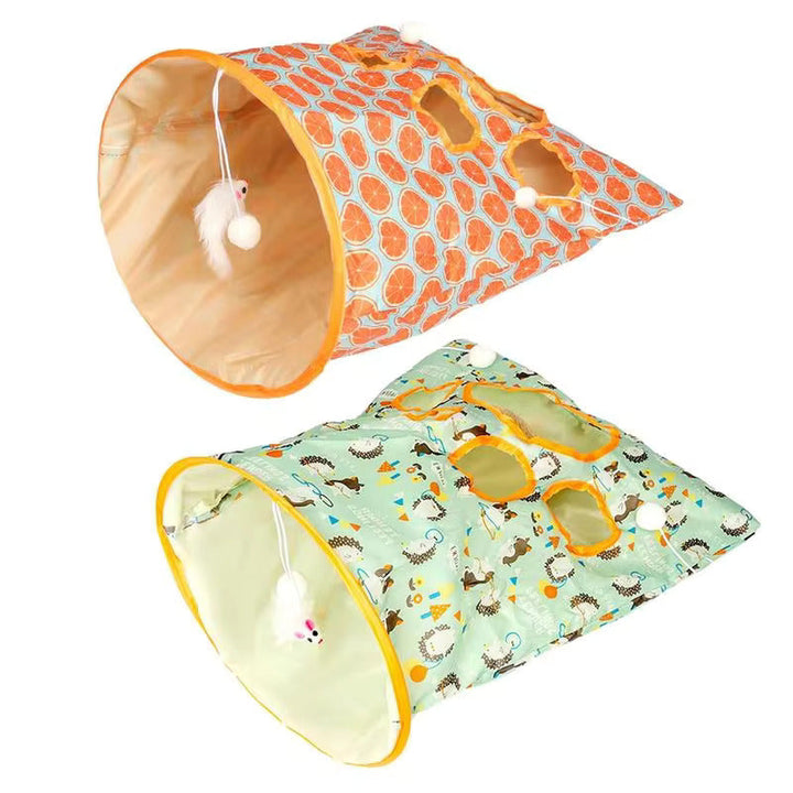 Pet accessory: a long, expandable play tunnel for cats with a detachable design for easy storage