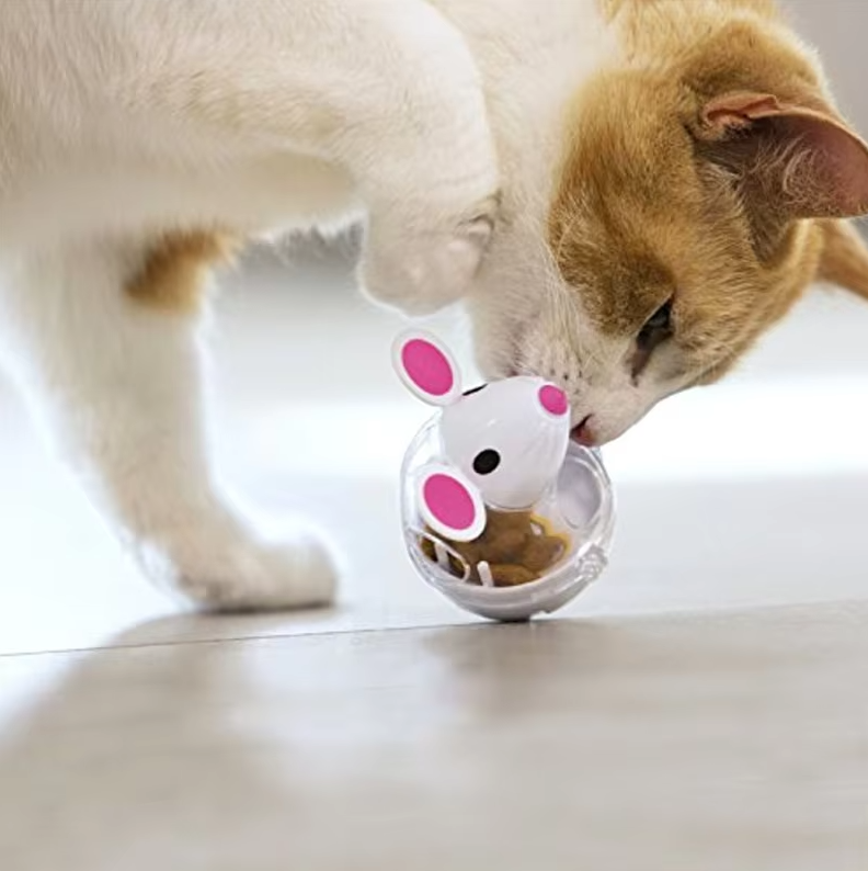 Engaging cat toy: Interactive mouse with treat dispensing mechanism for hours of fun.