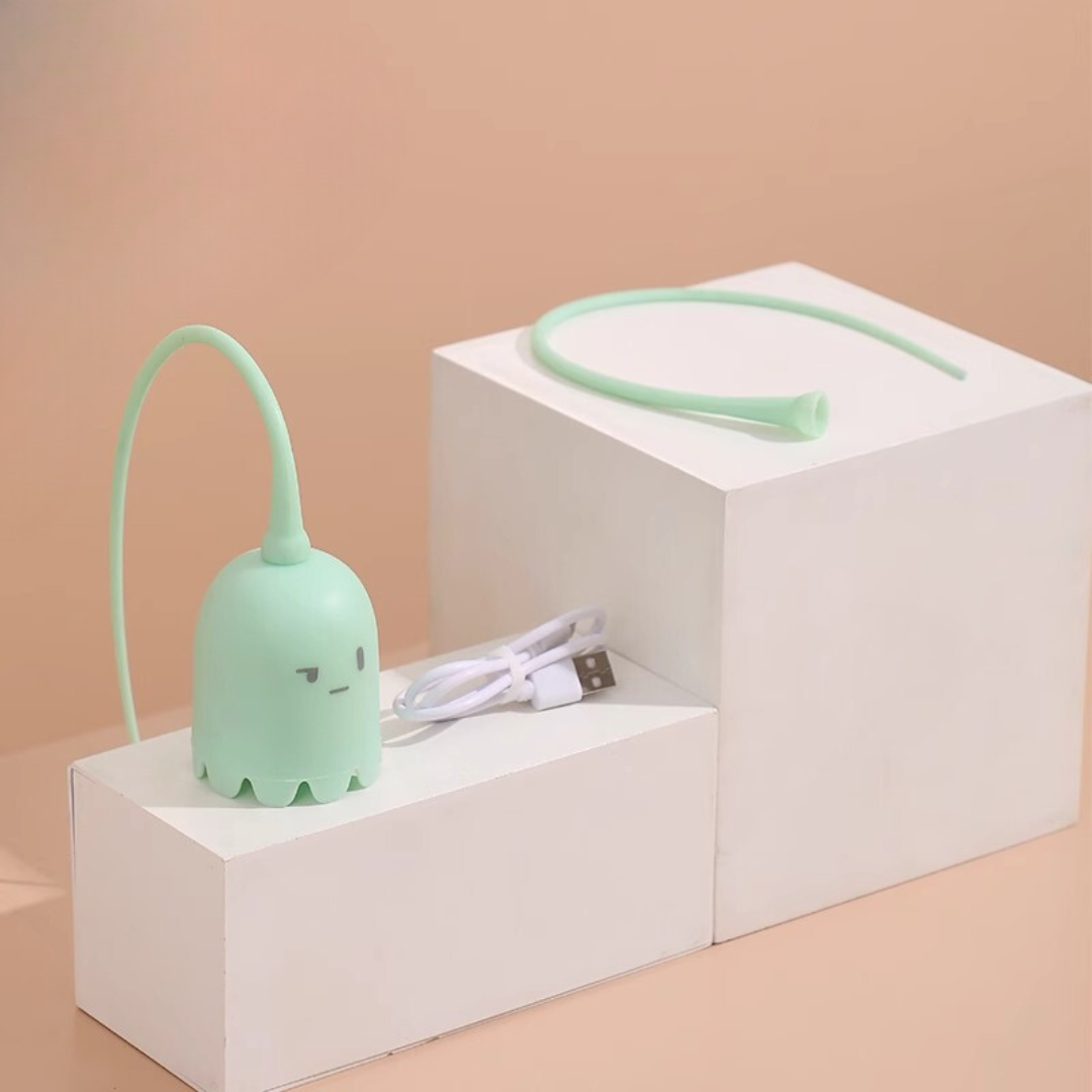 Durable interactive pet mouse toy, ideal for cats to pounce and play, enhancing activity.