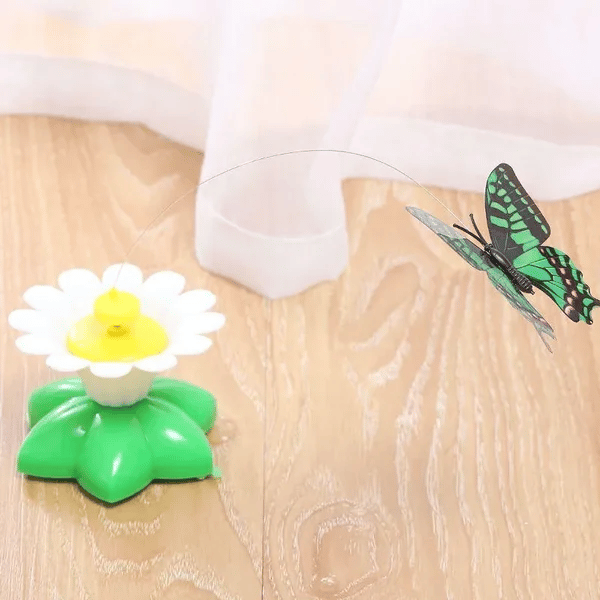 Engaging electronic cat toy with a rotating bird to captivate feline attention
