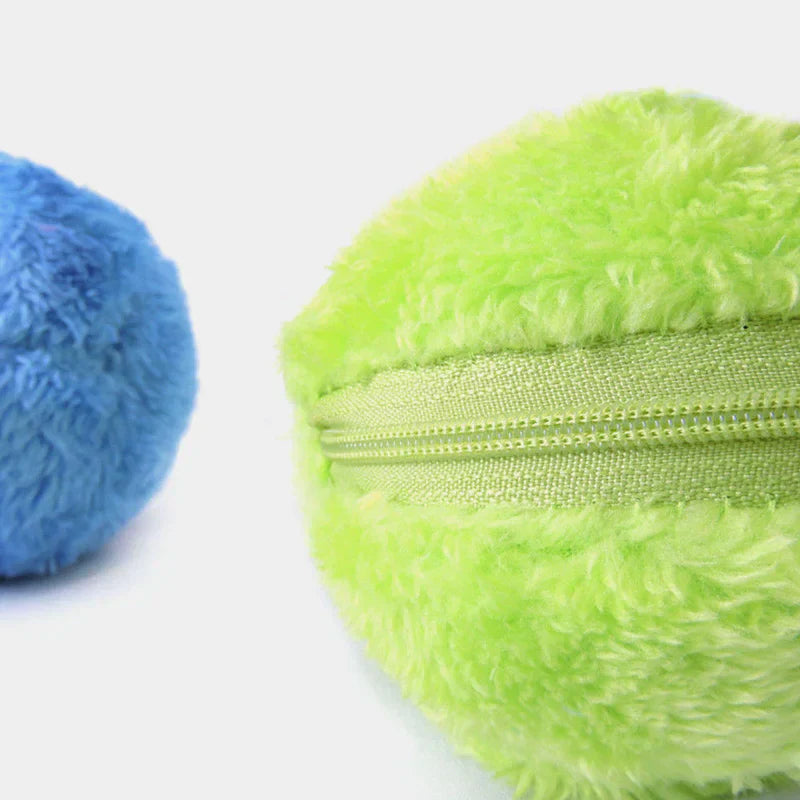 Pet supplies: interactive self-rolling dog toy designed for active play and enrichment