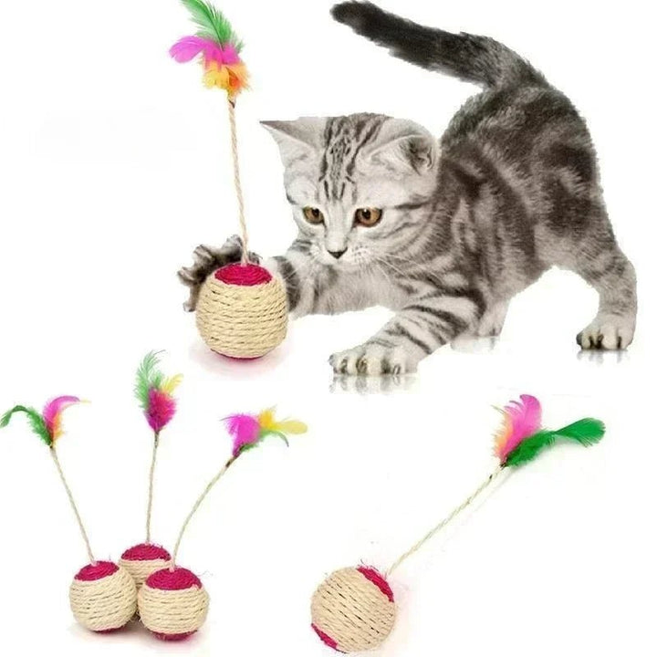 Close-up of a sisal scratching ball cat toy, perfect for interactive playtime and pet care