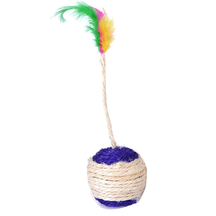 Packaging of an interactive sisal scratching ball cat toy, ideal for kitten pet supplies