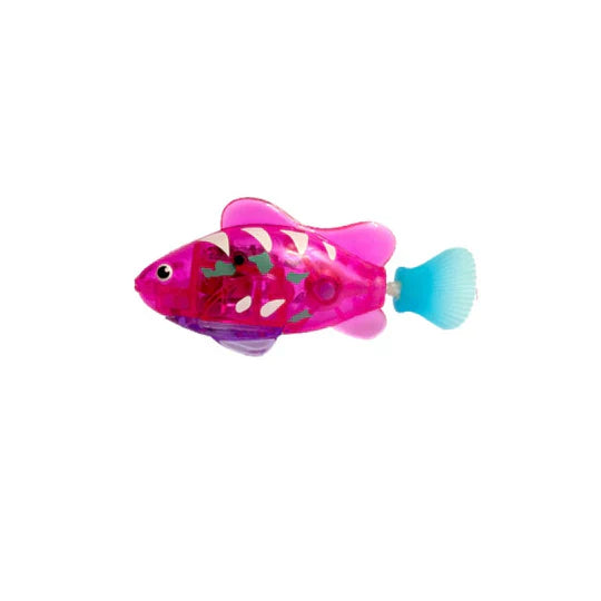 Swimming robotic fish interactive toy, mimicking real fish movement for pets