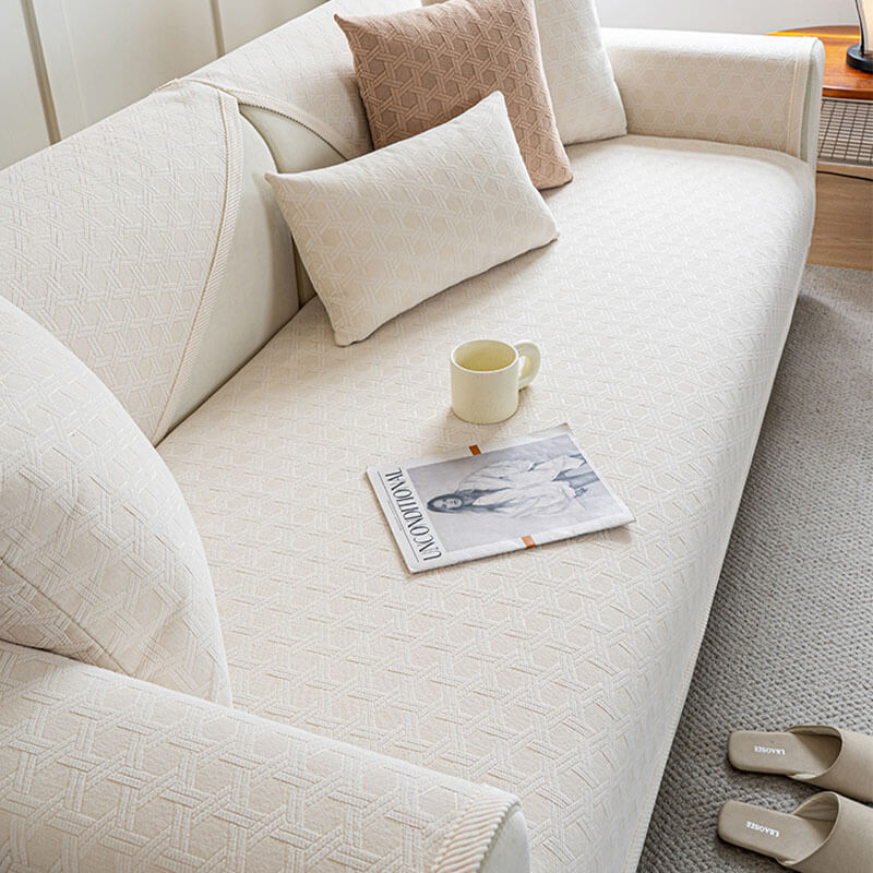 Jacquard chenille furniture cover, water repellent, oilproof, a smart choice for home protection.