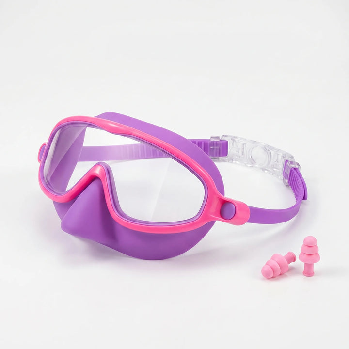 Adjustable kids' swim mask with integrated nose cover & soft silicone for comfortable junior diving.