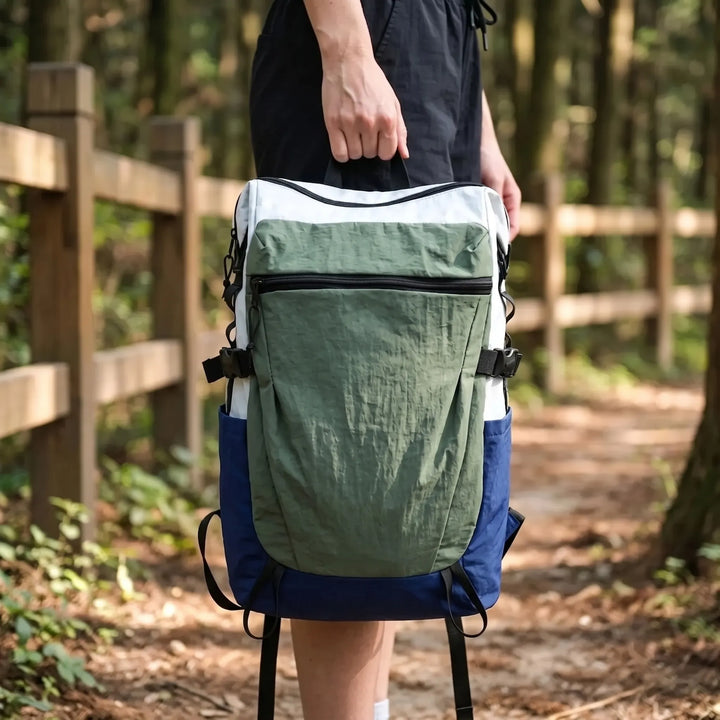 Lightweight unisex hiking daypack for commutes, travel & outdoor adventures.