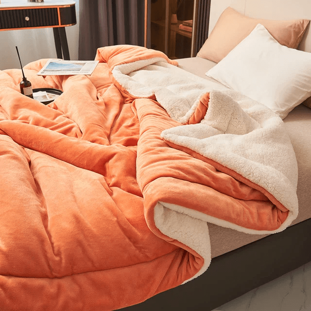 Versatile unisex fleece blanket. Ideal as a warm throw for bed, sofa, or travel. Soft & cozy comfort.