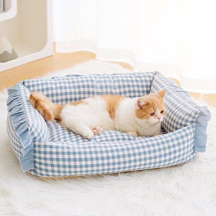 Detachable pet bed cover in plaid with ruffles, easy to clean for pet owners