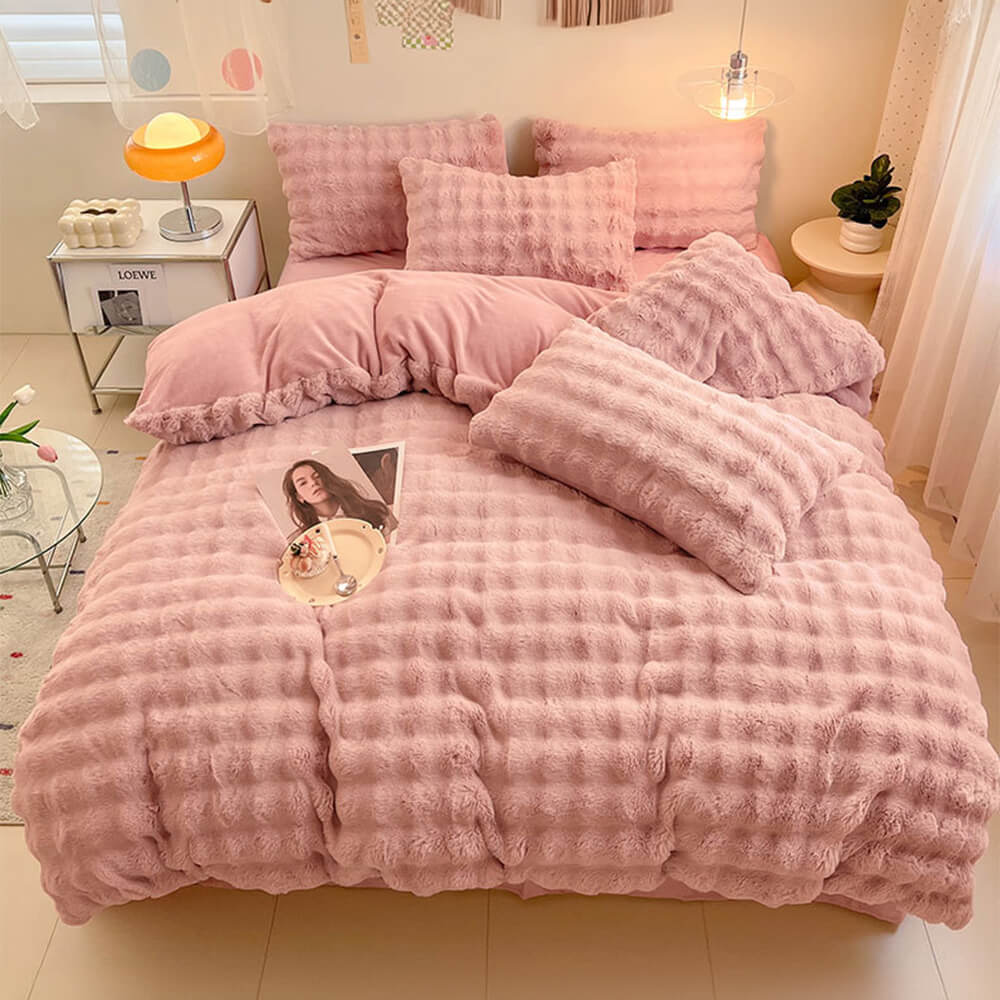 Warm and plush faux rabbit fur duvet cover set, perfect for chilly nights.