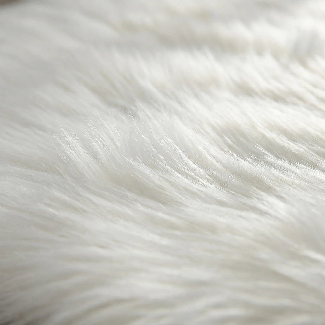 Plush, luxurious shag bench runner. Ultra-soft floor covering brings warmth & elegance. Easy care design.