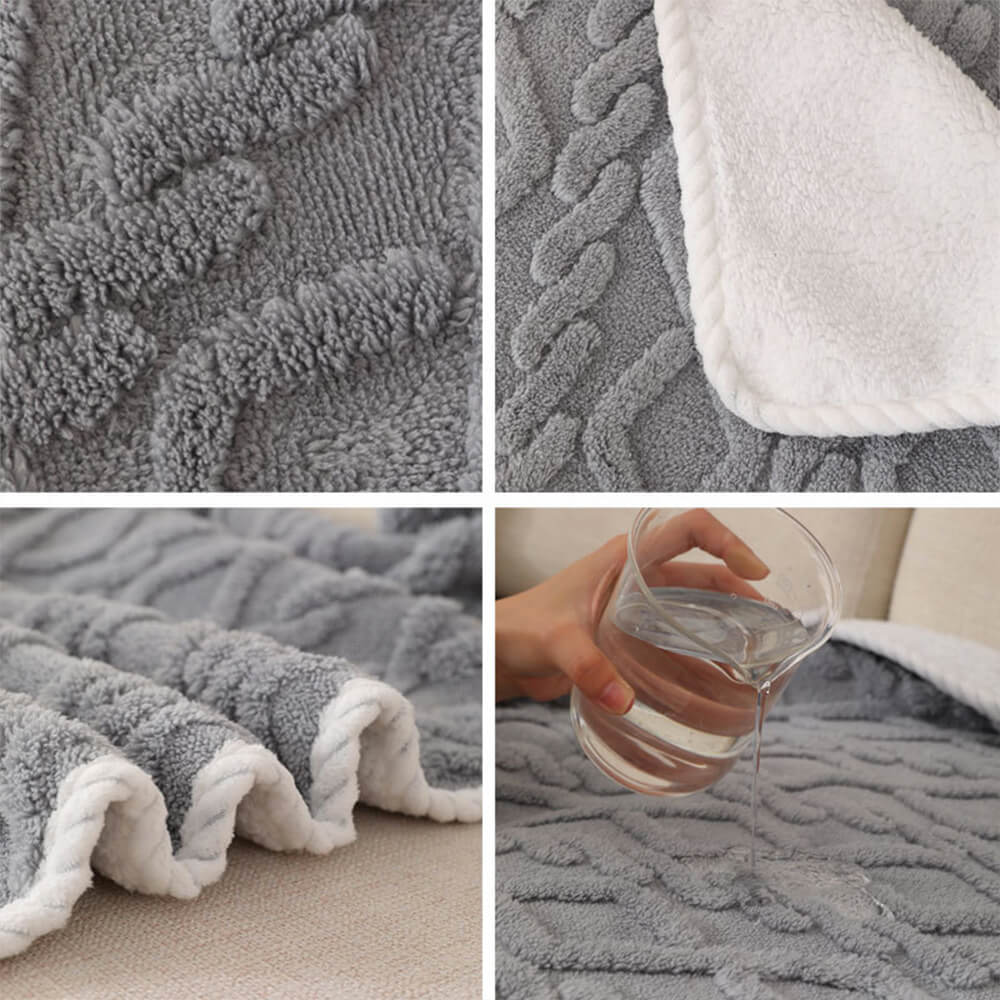 Washable waterproof pet blanket, soft fleece for dogs, keeping pets warm on furniture