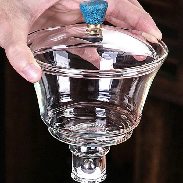 Unique magnetic glass tea set, an ideal gift for tea enthusiasts & modern kungfu tea rituals.