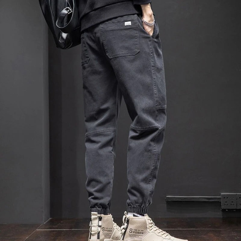 Stylish men's tapered fit joggers, ideal for everyday fashion & casual wear, blending comfort with athletic appeal.