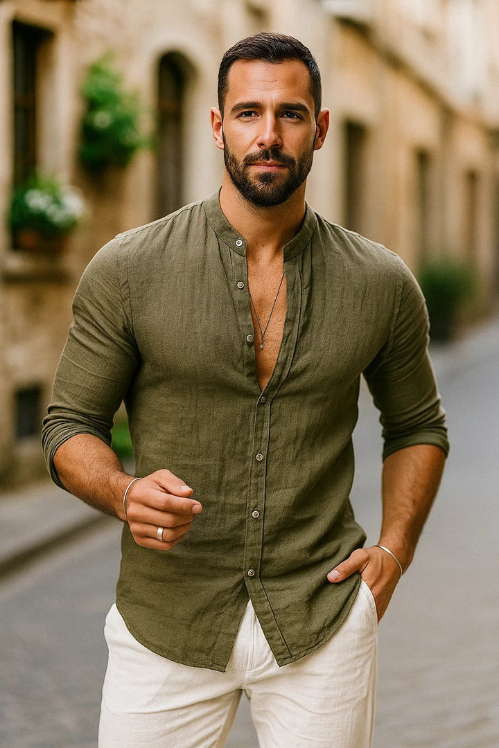 Versatile men's 3/4 sleeve casual top. Ideal for everyday comfort and effortless style.