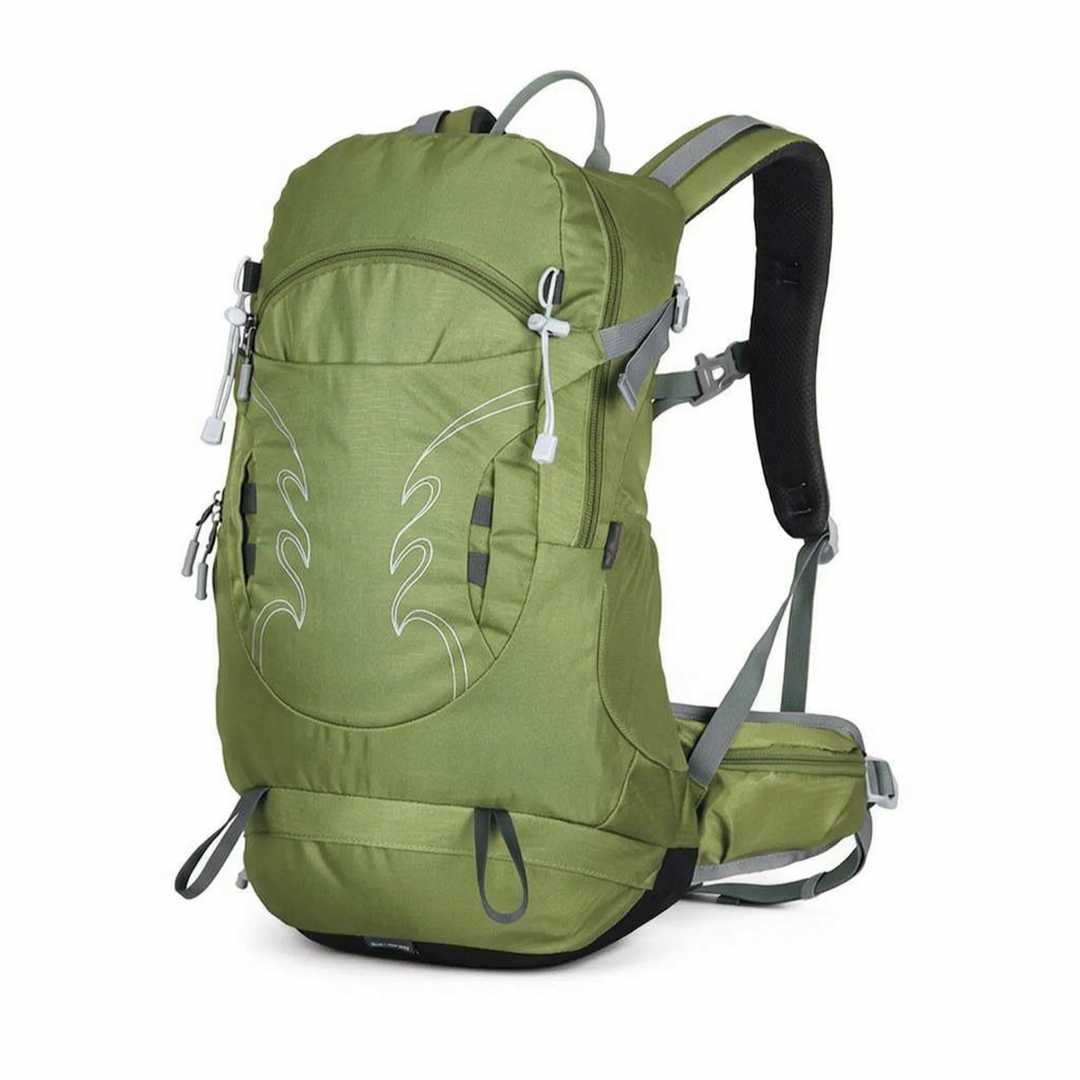 Men's 30L daypack, a versatile hiking backpack for urban and outdoor adventures.