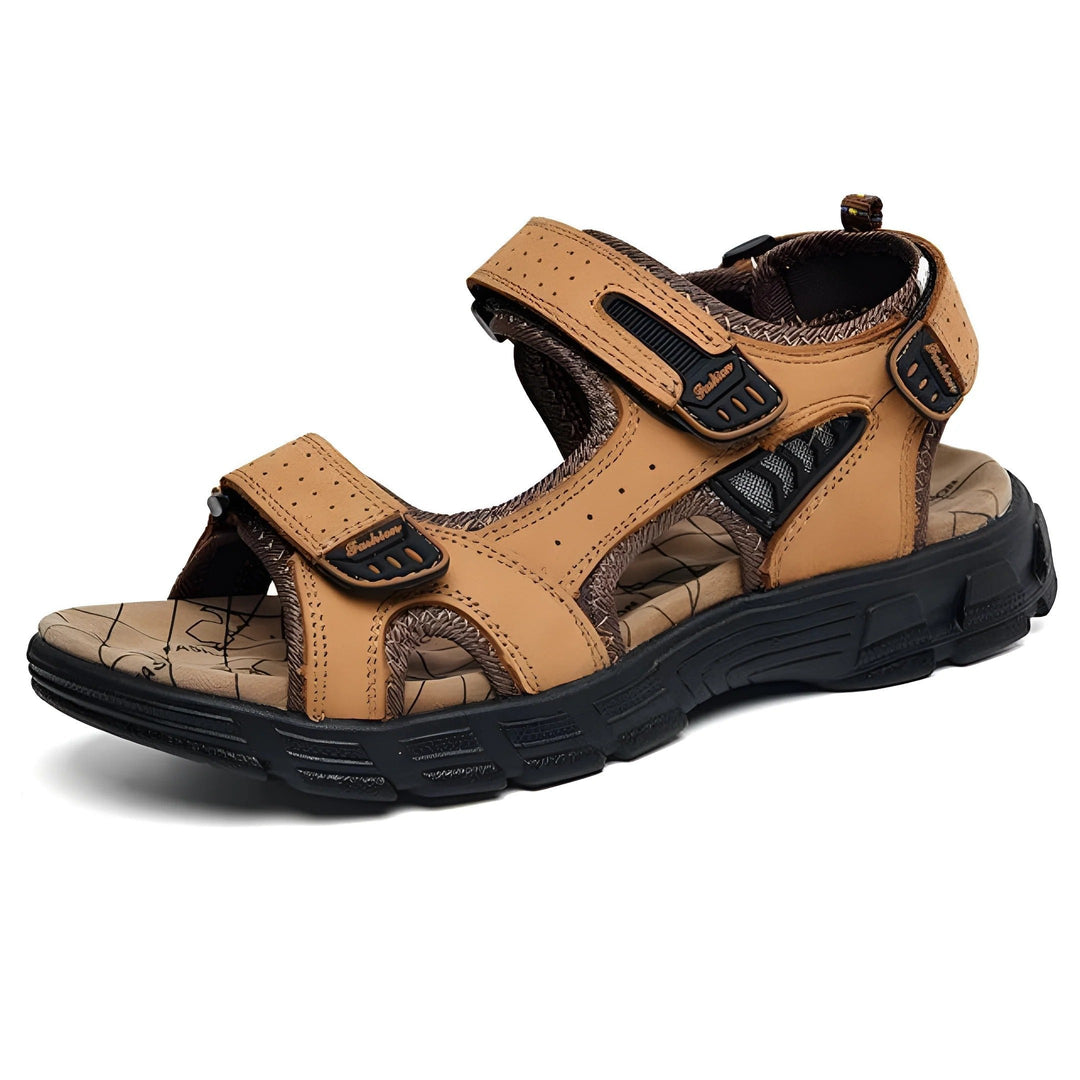 Comfortable men's casual sandals with adjustable straps and eye-catching contrast stitching, ideal for summer fashion.