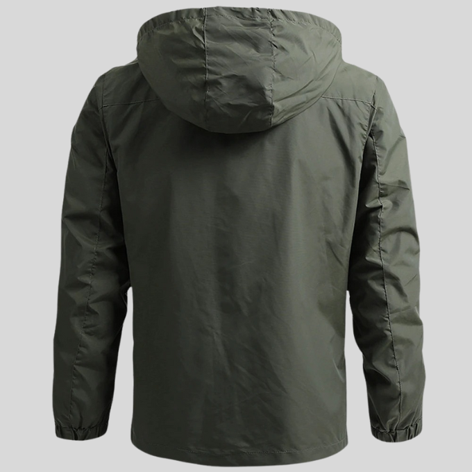 Stylish & lightweight men's jacket for hiking. Offers warmth & weather protection.