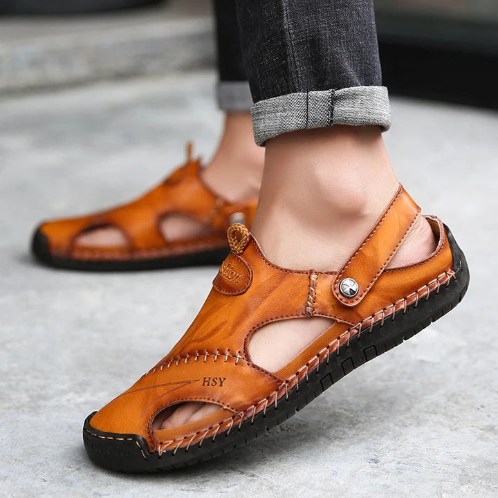 Men's breathable closed-toe slip-on sandals for daily comfort & arch support.